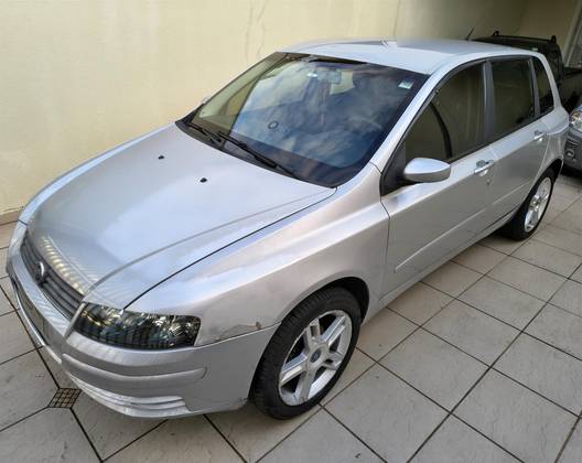 FIAT STILO 1.8 MPI 8V FLEX 4P MANUAL